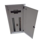 (Andaluz) quadro ferro sob. p/70 disj. din c/bar. trif. 225a