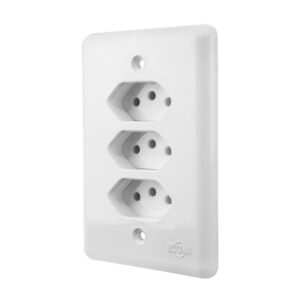 Tom. c/placa tripla 2p+t 10a 250v br. monob. 201201 Ilumi